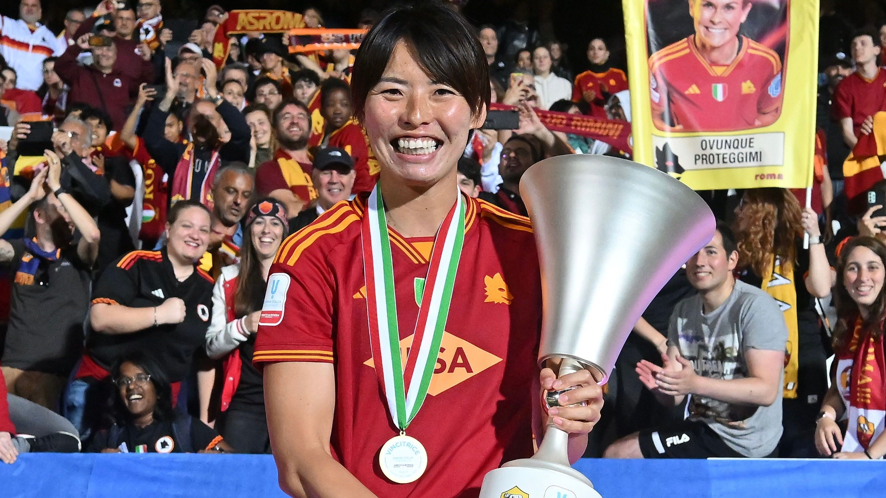 なでしこ熊谷紗希が偉業！現役日本人選手として初の「ゴールデンフット